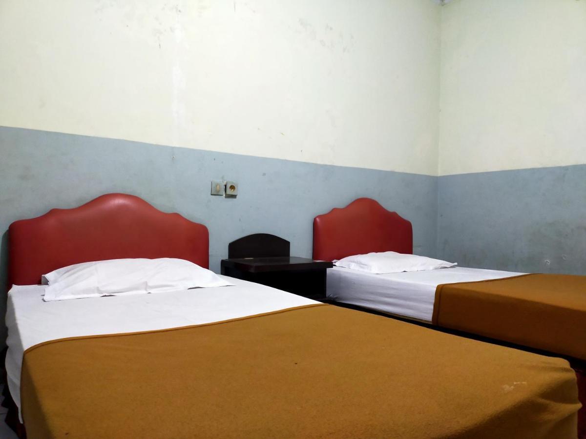 Hotel Nirwana Ternate Redpartner Exterior foto